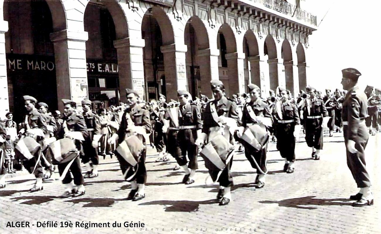 699- Alger - 19eme Genie.jpg